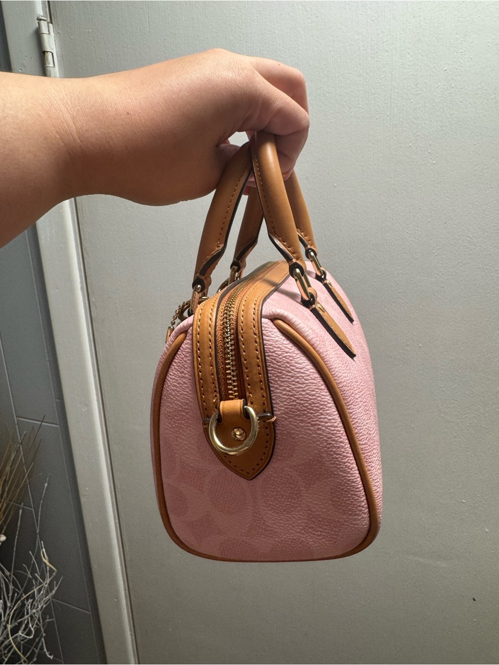 Coach Mini Rowan Powder Pink - Picture 8 of 9